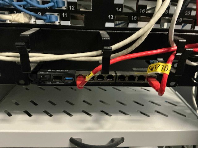 Digitus patchkast met 2 switches - afbeelding 6 van  6
