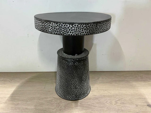 Dijk 37,5x37,5x44cm zwart bijzettafel - afbeelding 1 van  5