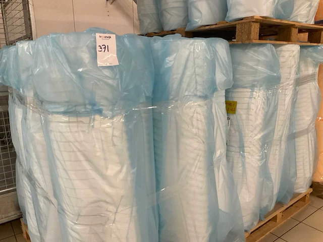 Dijkstra plastics emmers wit (1350x) - afbeelding 1 van  2