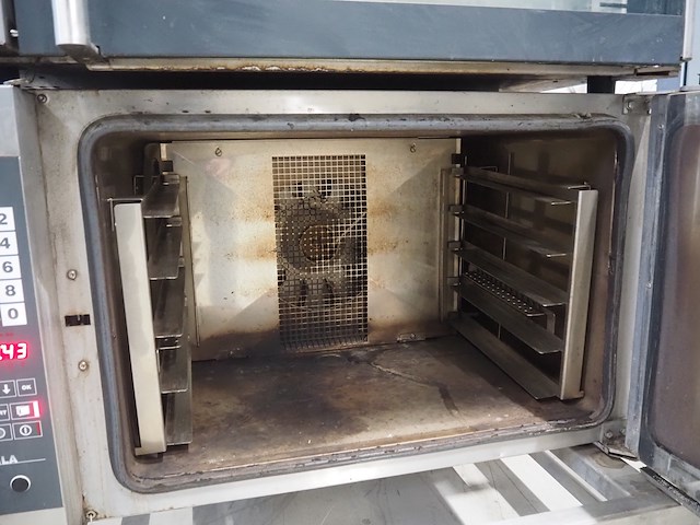 Dila - afbeelding 4 van  18