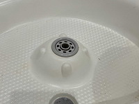 Dimension one - arena - jacuzzi - afbeelding 6 van  16