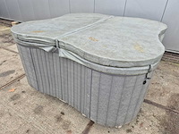 Dimension one 6 persoons jacuzzi en buitenspa - afbeelding 1 van  29
