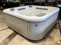 Dimension one spas jacuzzi - afbeelding 7 van  14