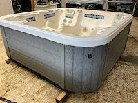 Dimension one spas jacuzzi - afbeelding 9 van  16