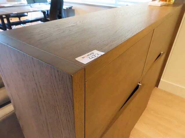 Dimitri de roeck interiors - dressoir - afbeelding 3 van  4