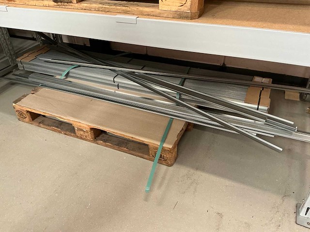 Din rail sleuven lengte 200 cm (390x) - afbeelding 4 van  4