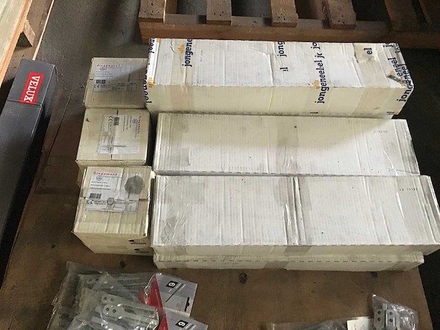 Dingemans - systeemplafond onderdelen - afbeelding 5 van  7