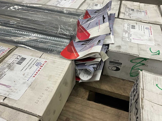 Dingemans ankerhangers 170mm en bovenhangers 85mm (2350x) - afbeelding 8 van  18