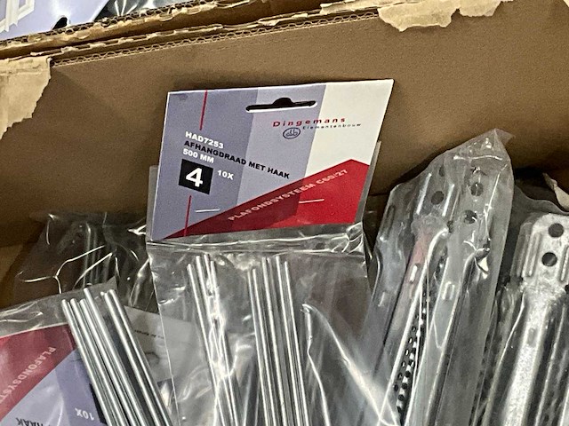 Dingemans ankerhangers met veert, kruisverbinders, haken en diversen (700x) - afbeelding 7 van  15