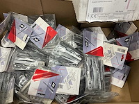 Dingemans bovenhangers, ankers, verbindingsstukken en onderhangers (1400x) - afbeelding 18 van  20