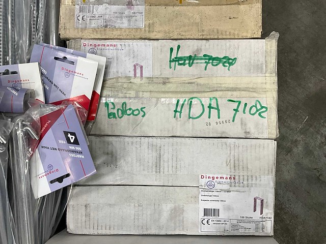 Dingemans verbindingsstukken, afhangdraden, directhangers en ankerhangers (1700x) - afbeelding 3 van  22