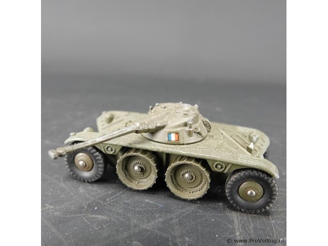 Dinky toys 80a e.b.r. panhard model pantserwagen. nr. 80a - afbeelding 2 van  5