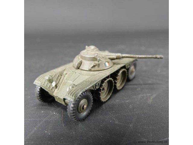 Dinky toys 80a e.b.r. panhard model pantserwagen. nr. 80a - afbeelding 4 van  5