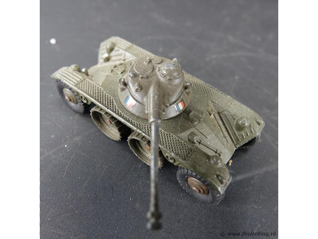 Dinky toys 80a e.b.r. panhard model pantserwagen. nr. 80a - afbeelding 3 van  5