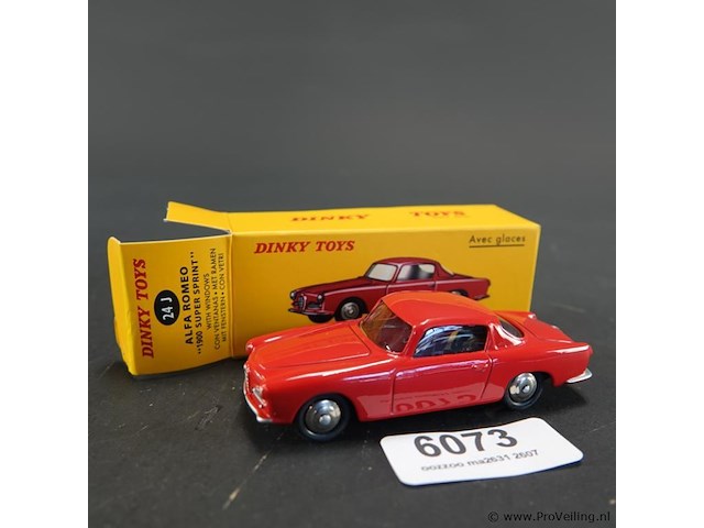 Dinky toys alfa romeo 1900 super sprint (model 24j). in originele doos. atlas - afbeelding 1 van  5