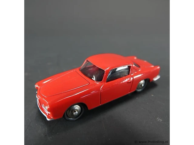 Dinky toys alfa romeo 1900 super sprint (model 24j). in originele doos. atlas - afbeelding 2 van  6
