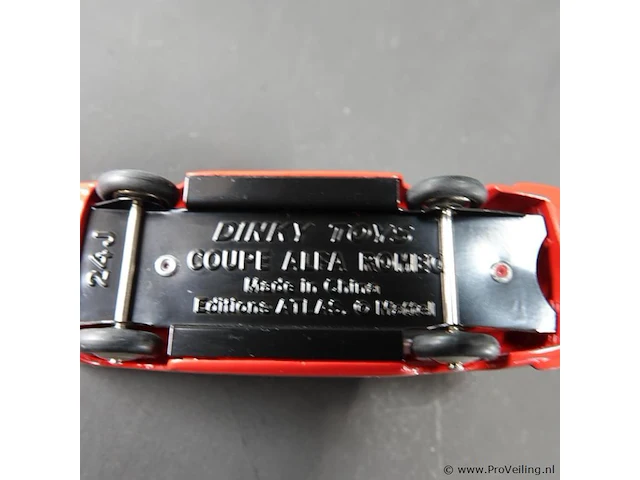 Dinky toys alfa romeo 1900 super sprint (model 24j). in originele doos. atlas - afbeelding 5 van  6