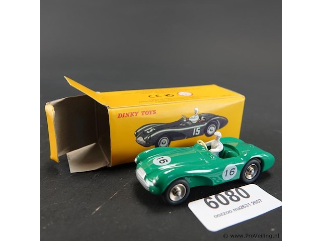 Dinky toys aston martin db3 sport (nummer 506). in originele doos. atlas - afbeelding 1 van  5
