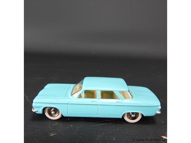 Dinky toys chevrolet corvair nr. 522 atlas in originele doos - afbeelding 2 van  5
