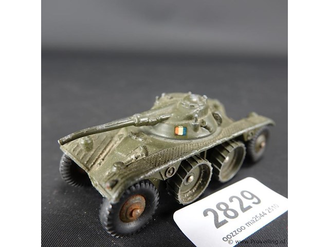 Dinky toys e.b.r. panhard nr. 80a - afbeelding 1 van  5