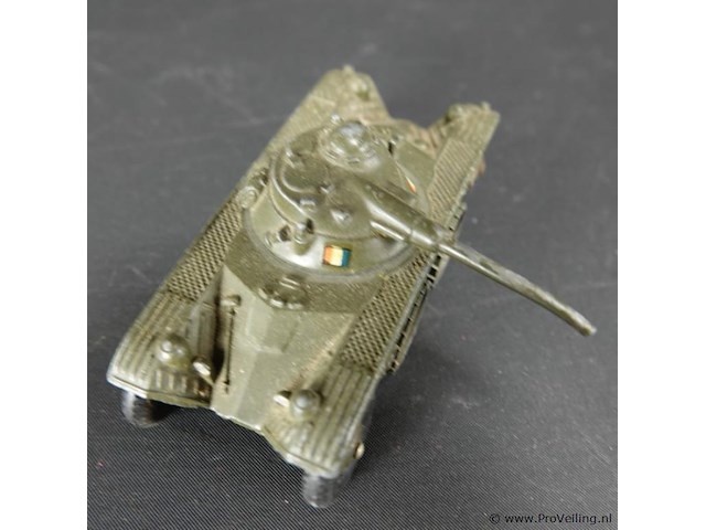 Dinky toys e.b.r. panhard nr. 80a - afbeelding 3 van  5