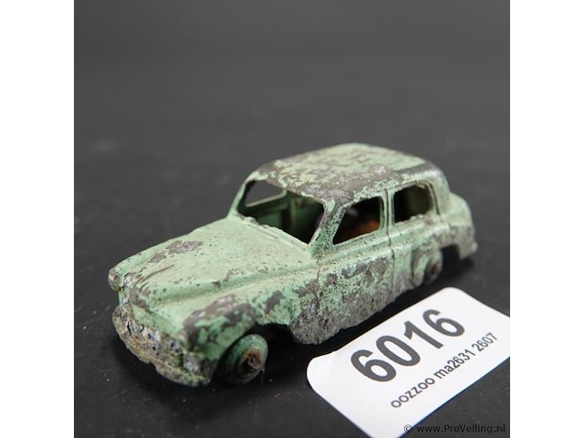 Dinky toys hillman minx nr.154 - afbeelding 1 van  7
