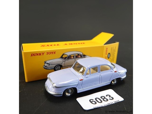Dinky toys panhard p.l.17 (model 547). in originele doos. atlas - afbeelding 1 van  6
