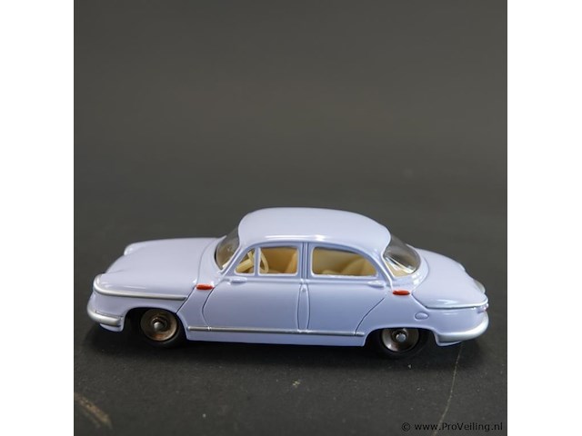 Dinky toys panhard p.l.17 (model 547). in originele doos. atlas - afbeelding 2 van  6