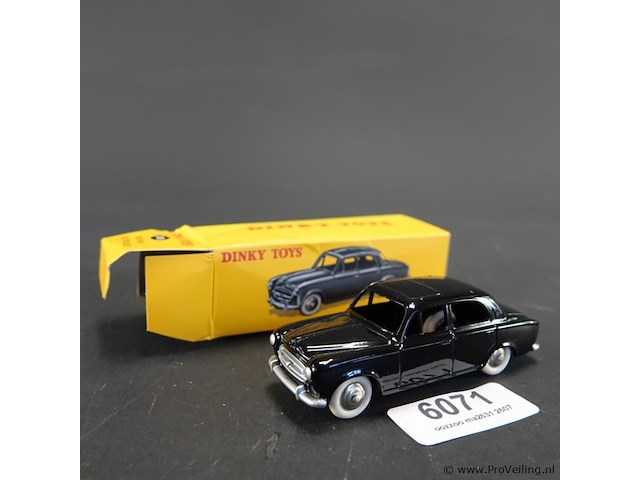 Dinky toys peugeot 403 (model 24b). in originele doos. atlas - afbeelding 1 van  5