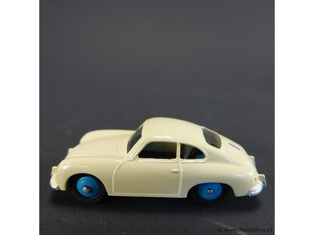 Dinky toys porsche 356a coupe model 182). in originele doos. atlas - afbeelding 2 van  5