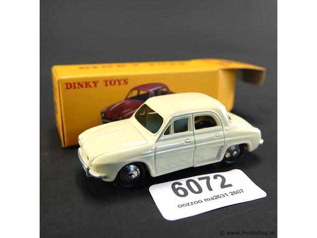 Dinky toys renault dauphine (model 24e). in originele doos. atlas - afbeelding 1 van  5