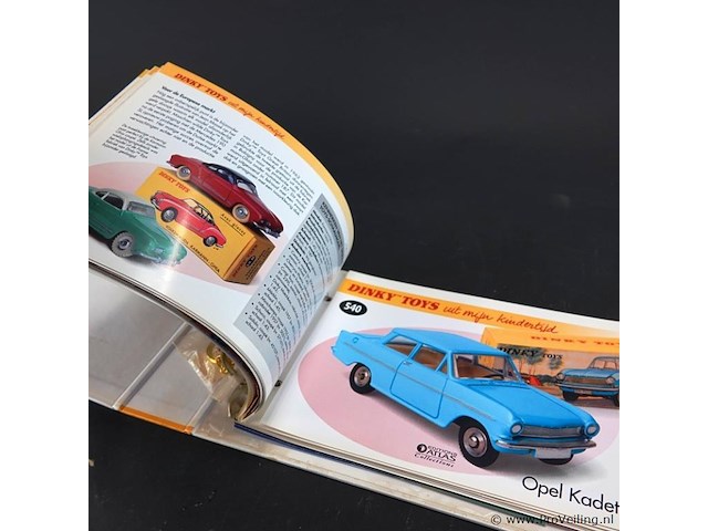 Dinky toys ringmap met gedetailleerde modelauto-documentatie. atlas collections - afbeelding 7 van  7