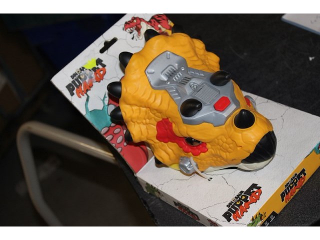 Dino puppy 1x in krat i - afbeelding 3 van  3