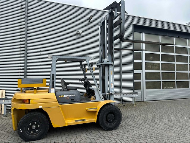 Dioshangli vorkheftruck - afbeelding 11 van  16