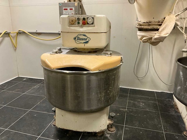 Diosna sp 200 d spiraalkneder - afbeelding 2 van  6