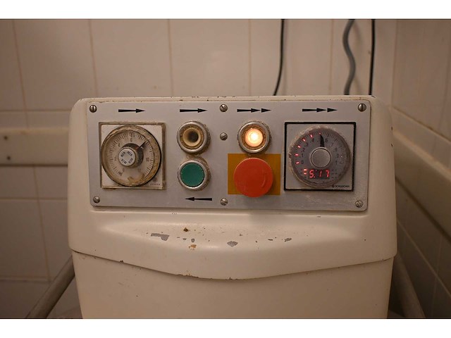 Diosna sp 80 d spiraalkneder - afbeelding 4 van  7