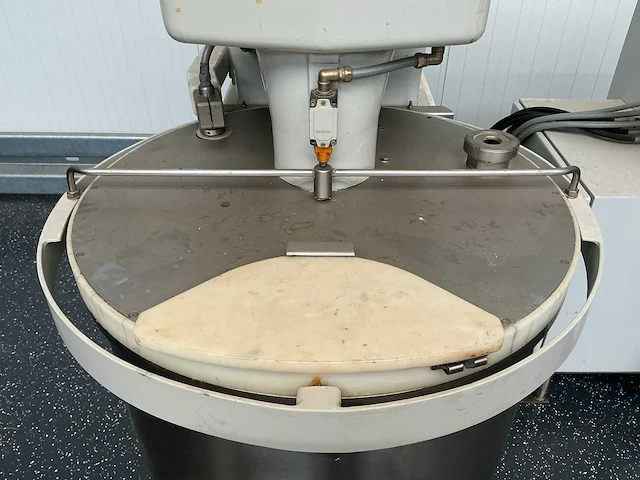 Diosna w 120 a spiraalkneder - afbeelding 16 van  20