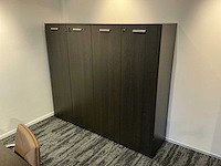 Directie bureau met kasten - afbeelding 3 van  11