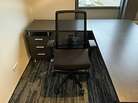 Directie bureau met kasten - afbeelding 6 van  11