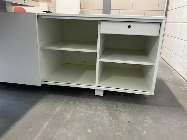 Directiebureau - afbeelding 2 van  13