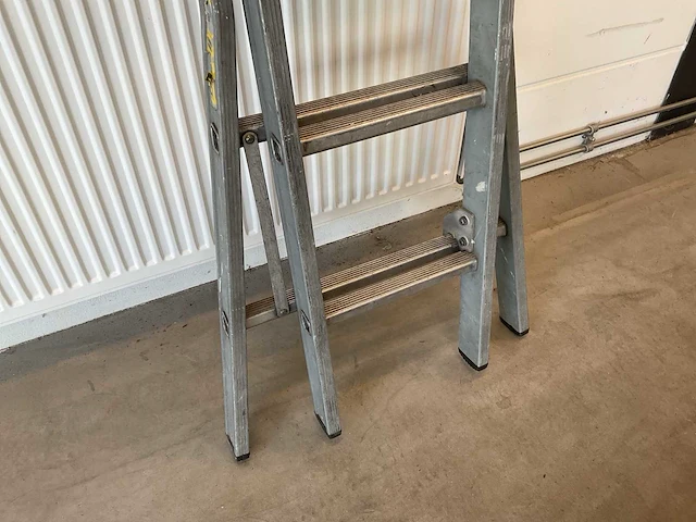Dirks - dgg02x07 - 2-delige glazenwassersladder - afbeelding 3 van  5