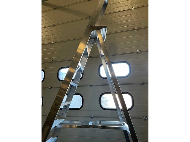 Dirks dob11 bordestrap 11-trede - platformhoogte 260cm - afbeelding 5 van  5