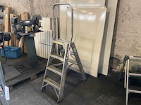 Dirks trap - afbeelding 1 van  3