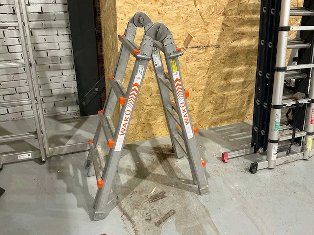 Dirks wakü 101 telescoopladder - afbeelding 1 van  3