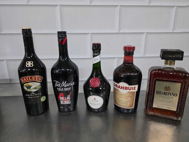 Disaronno, baileys, tia maria, etc. sterke drank fles (5x) - afbeelding 2 van  3