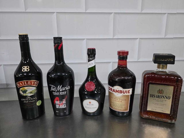 Disaronno, baileys, tia maria, etc. sterke drank fles (5x) - afbeelding 3 van  3