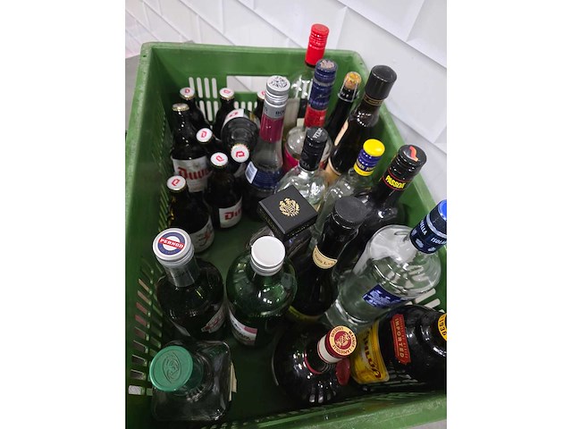 Disarono, tia maria, campari, etc. partij diverse sterke drank fles - afbeelding 4 van  4