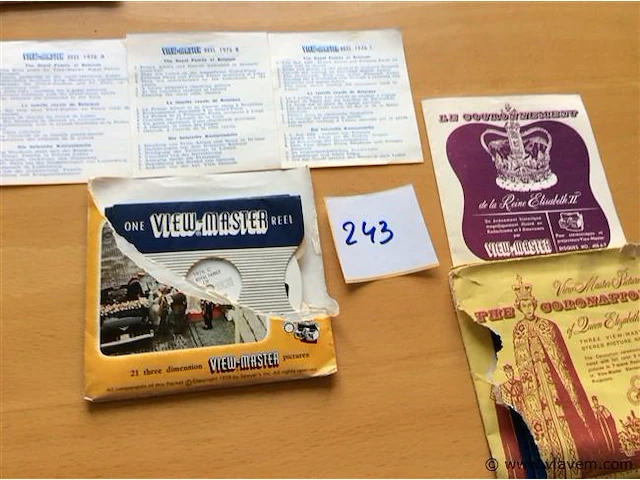 Disks kroning en huwelijk - afbeelding 1 van  3