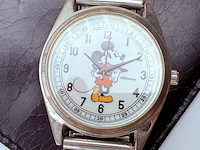 Disney mickey mouse verzamelbaar horloge - afbeelding 1 van  6