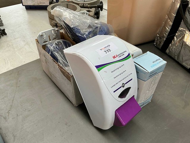 Dispenser - afbeelding 2 van  2